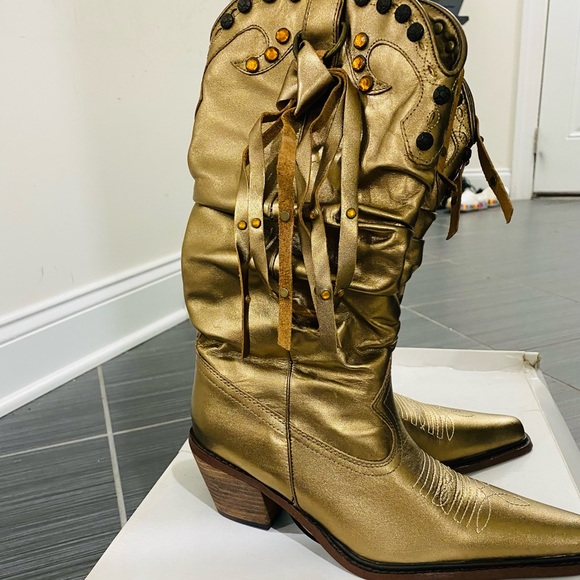 Steve Madden Cowboy Boots - Picture 1 of 3